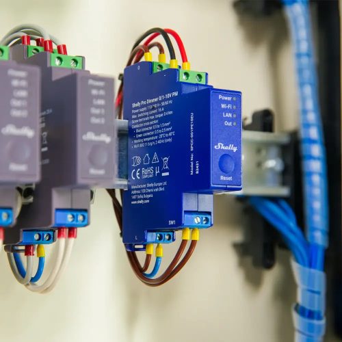 Shelly PRO Dimmer 0/1-10V PM (GEN3), a smart Wi-Fi+Ethernet controller with 0-10V / 1-10V output